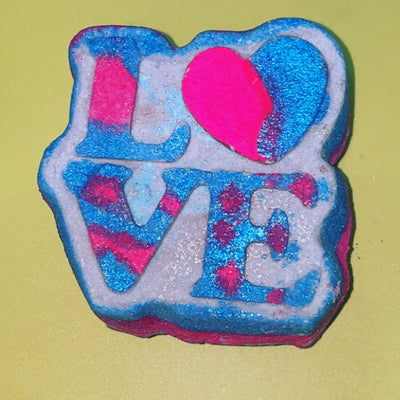 Trance Love Bomb 🏳️‍⚧️